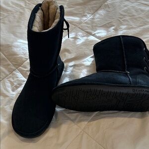 Navy Blue Bearpaw Shearling Lined Boots